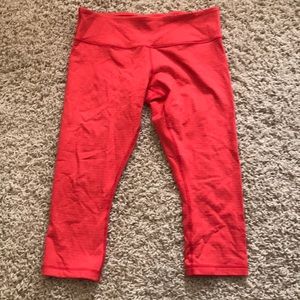 Lululemon Wunder Under crop leggings